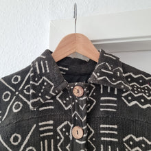 Load image into Gallery viewer, Organic cotton jacket. Natural colours. Bogolan.