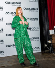 Load image into Gallery viewer, Two piece organic cotton. Unisex fit.
